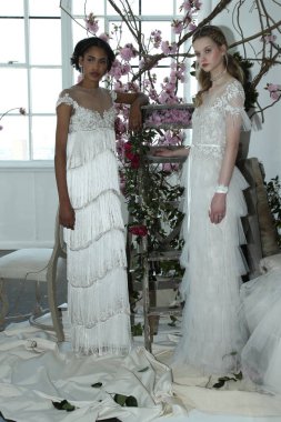 Marchesa Couture gelin sunu