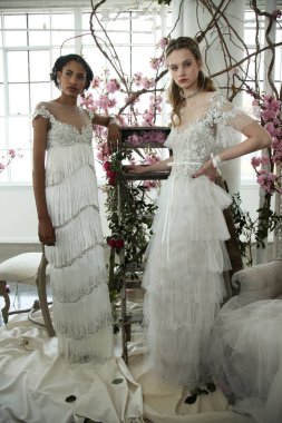 Marchesa Couture gelin sunu