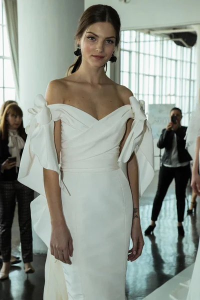 Marchesa Couture brud presentation — Stockfoto