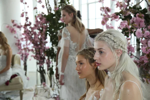 Marchesa Couture brud presentation — Stockfoto