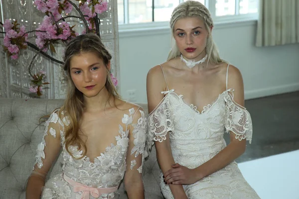 Marchesa Couture Bridal presentatie — Stockfoto