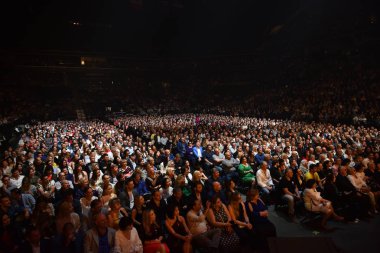 Viktor Drobysh 50 yıl doğum günü konseri 