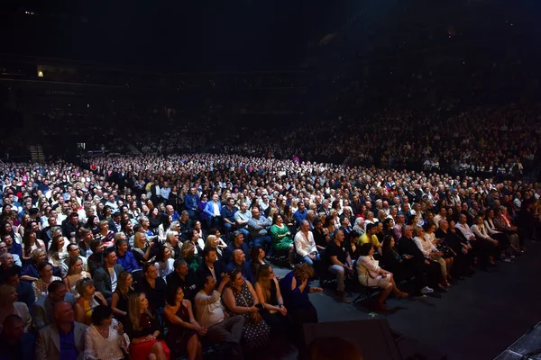 Viktor Drobysh 50 yıl doğum günü konseri 