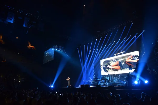 Viktor Drobysh 50 éves születésnapi koncert — Stock Fotó