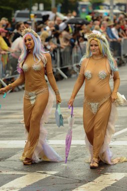 35 yıllık Mermaid Parade