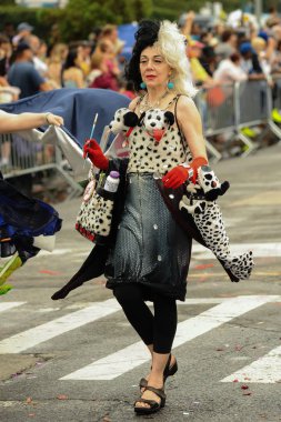 35 yıllık Mermaid Parade