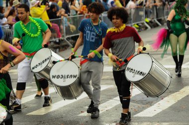 35 yıllık Mermaid Parade