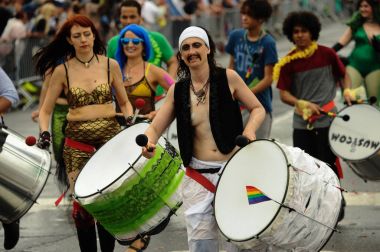 35 yıllık Mermaid Parade