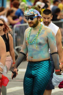35 yıllık Mermaid Parade