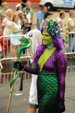 35 yıllık Mermaid Parade