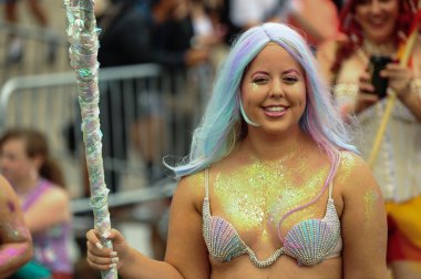 35 yıllık Mermaid Parade