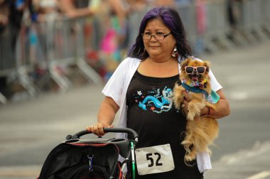 35 yıllık Mermaid Parade