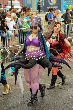 35 yıllık Mermaid Parade