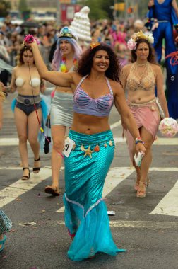 35 yıllık Mermaid Parade