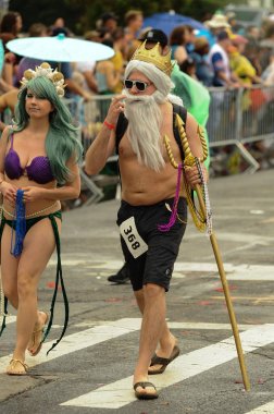 35 yıllık Mermaid Parade