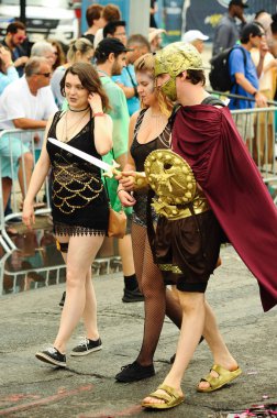  35 yıllık Mermaid Parade 