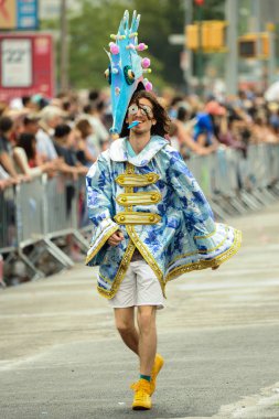  35 yıllık Mermaid Parade 
