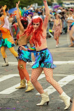  35 yıllık Mermaid Parade 