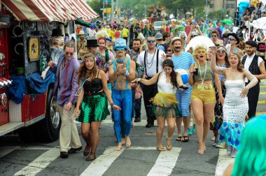  35 yıllık Mermaid Parade