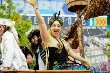  35 yıllık Mermaid Parade