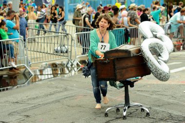 35 yıllık Mermaid Parade