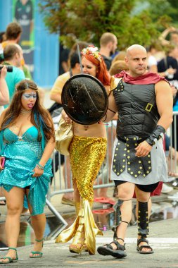 35 yıllık Mermaid Parade