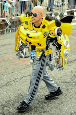 35 yıllık Mermaid Parade