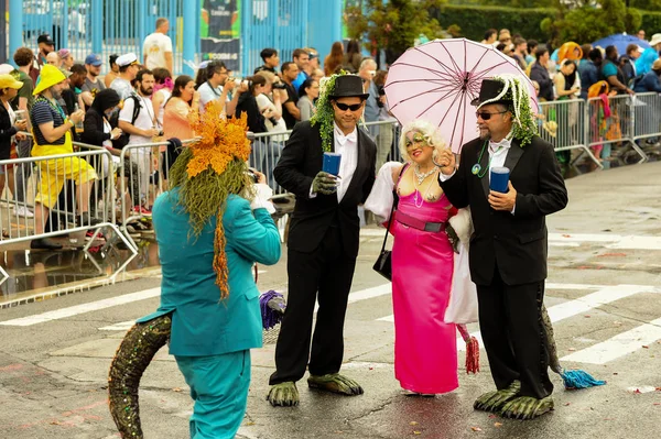 35 yıllık Mermaid Parade — Stok fotoğraf