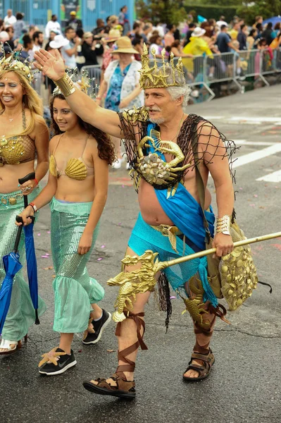 La 35esima parata annuale delle sirene — Foto Stock