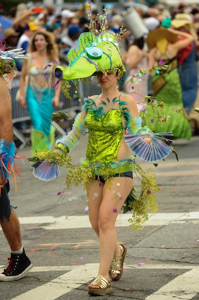 La 35esima parata annuale delle sirene — Foto Stock