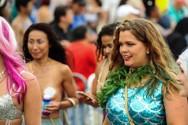 The 35th Annual Mermaid Parade — Stock Photo, Image