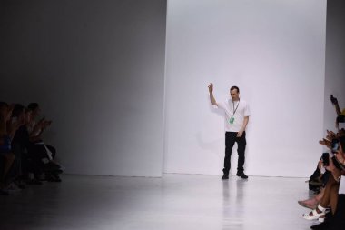 Işıklık Clarkson Sq 