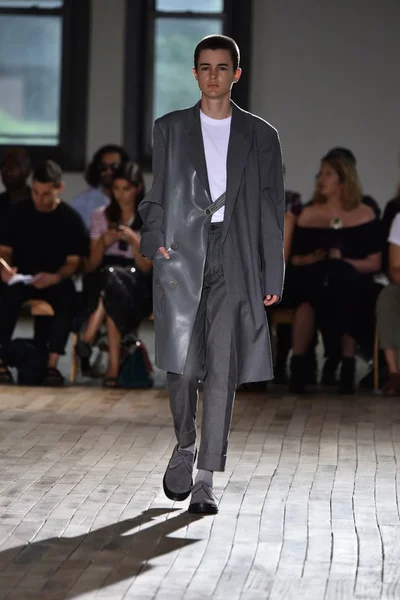 N. Hoolywood-Landebahn, nyfw — Stockfoto