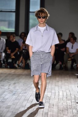 N. Hoolywood pist, Nyfw