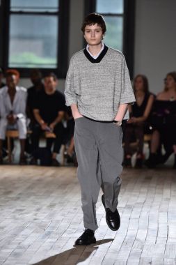 N. Hoolywood pist, Nyfw