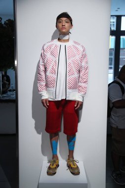 Dyne sunu sırasında Nyfw