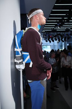 Dyne sunu sırasında Nyfw