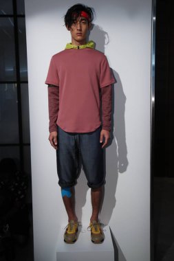 Dyne sunu sırasında Nyfw