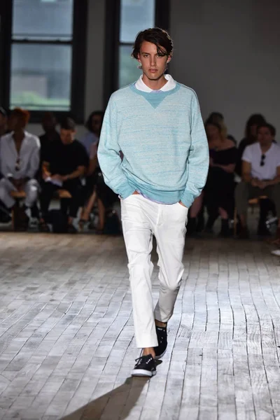 N. Hoolywood-Landebahn, nyfw — Stockfoto