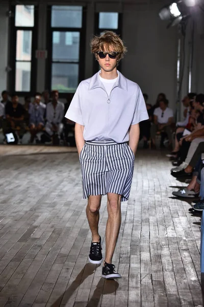 Ν. Hoolywood διαδρόμου, Nyfw — Φωτογραφία Αρχείου