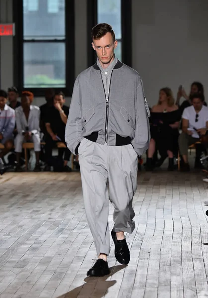 N. Hoolywood Runway, NYFW — Stock Photo, Image