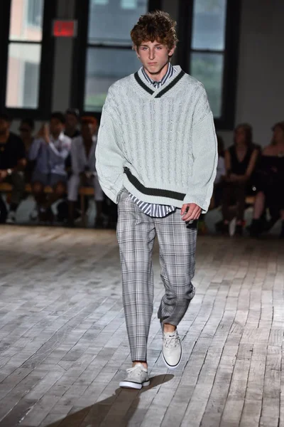 Ν. Hoolywood διαδρόμου, Nyfw — Φωτογραφία Αρχείου