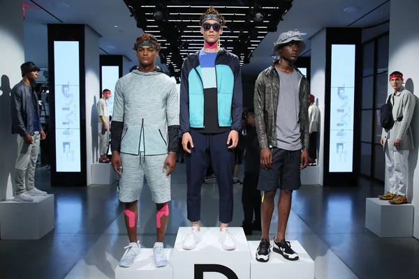 Dyne presentation during NYFW — Stock Photo, Image