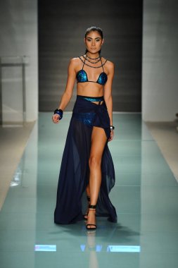 Üniversitesi Sanat ve tasarım moda defilesi