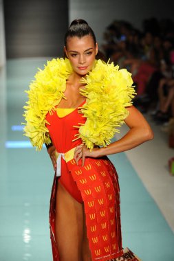 Mcdcouture bir sıçrama yapar