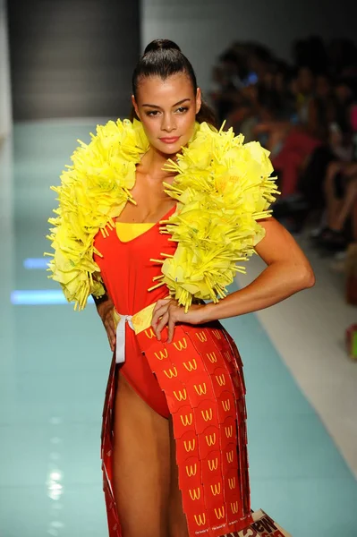 Mcdcouture bir sıçrama yapar