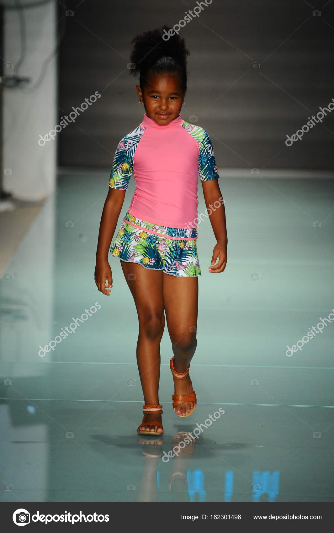 Vichi Swim fashion show – Stock Editorial Photo © fashionstock #162301496