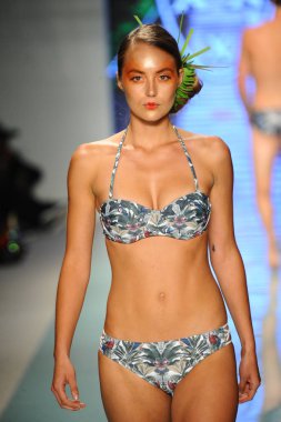 Pist yürüyüş modeli 