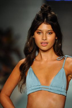 Montce pist moda haftası