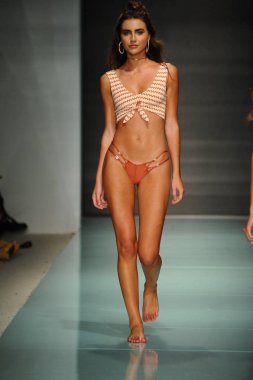 Montce pist yürüyüş modeli